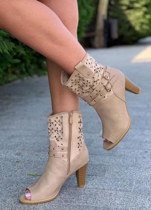 Летние сапожки