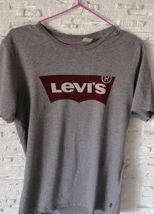 Футболка levis