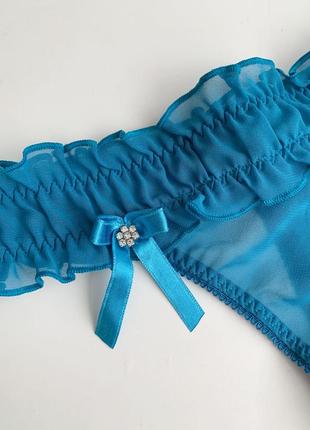 Красиві сексуальні трусики стрінги з рюшами блакитні2 фото