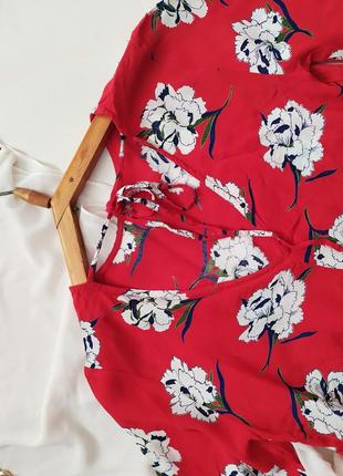 Яркая блуза с рюшами / воланы /  цветочный принт / блузка / футболка на завязке6 фото