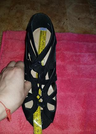 Босоножки new look