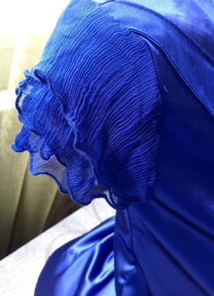Брендовий ошатна синя атласна блуза сорочка з квіткою. рукав - рюші жатка. виробник італія 🇮🇹4 фото