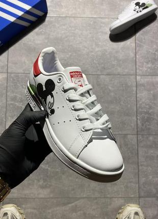 Женские кроссовки adidas stan smith x disney white red.2 фото