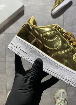 Мужские кроссовки nike  air force low liquid metal gold, кеды найк аир форсе золотые не высокая платформа5 фото