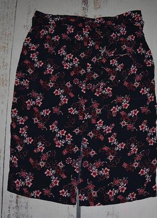 Вискозная юбка в цветы с поясом f&f 18 размер