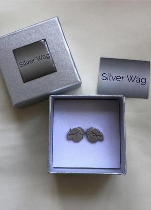 Сережки маки