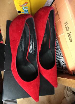 Замшевые красные туфли corso como4 фото