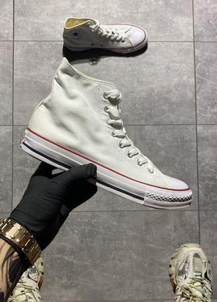 Кеді converse high white.