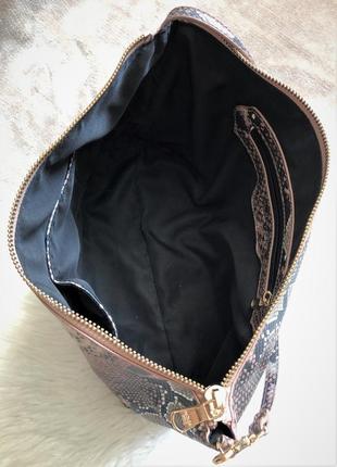 Женская стильная сумочка сумка косметичка с короткой ручкой patrizia pepe7 фото