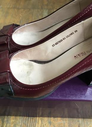 Туфли бордовые кожа sharman 39 размер с бантиком на устойчивом каблуке2 фото