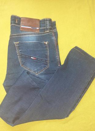 Суперовые джинсы тёмно-синего цвета1 фото