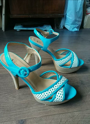 Босоножки супер, стрипы