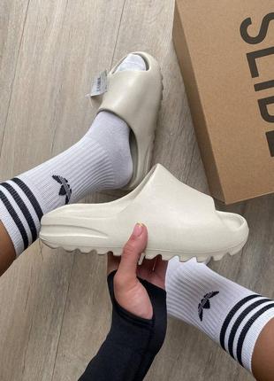 Тапки тапочки yeezy slide “bone white” шлепки