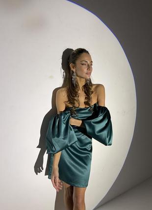 Платье с объёмными рукавами буфами1 фото