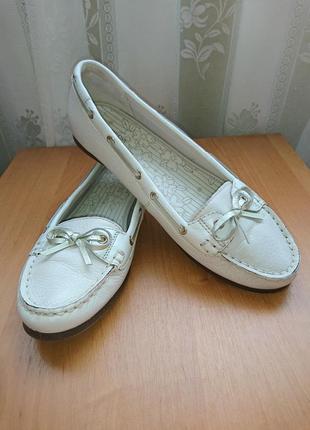 Мокасины кожаные ,38 р .