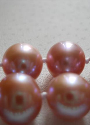 Намисто з великих перлів, колір лаванда.2 фото