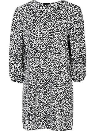 Boohoo платье чёрное белое серое в леопардовый животный принт свободное оверсайз4 фото