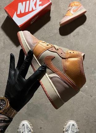 Женские кроссовки nike air jordan 1 retro rose orange 36-37-38-39-404 фото