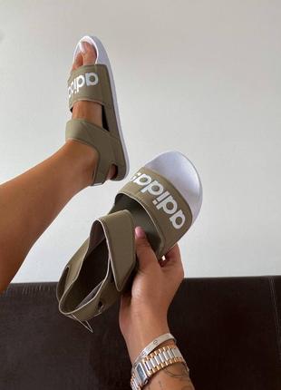 Сандали женские adidas slippers olive оливковые/белые (адидас, сандалі)4 фото
