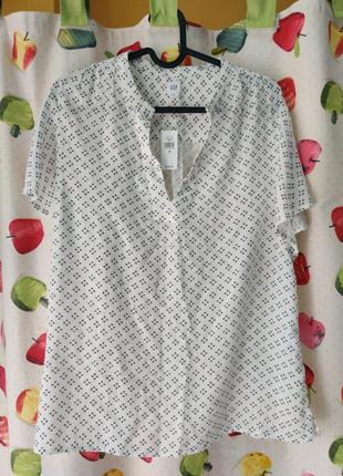 Блуза дуже приємна до тіла gap