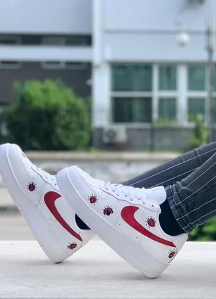 Nike air force white/ladybug кроссовки найк аир форс наложенный платёж купить8 фото