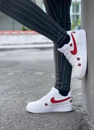 Nike air force white/ladybug кроссовки найк аир форс наложенный платёж купить5 фото