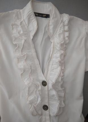 Платье рубашка, летний, хлопок, белое, на пуговицах, с воланами, прямое5 фото