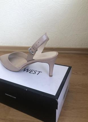 Кожаные босоножки nine west epiphany2 фото