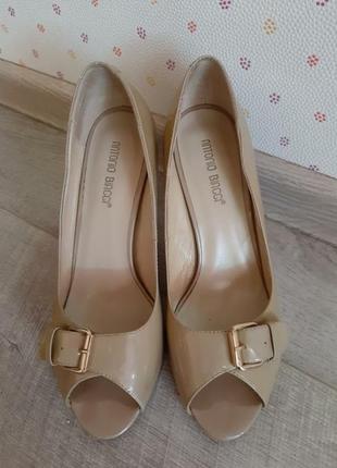 Туфли с открытым носочком antonio biaggi