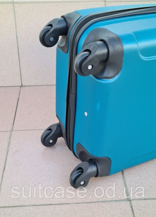 Акция !чемодан ,валіза ,отличное качество,надёжный ,колеса 3608 фото