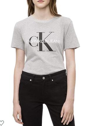 Calvin klein футболки оригинал