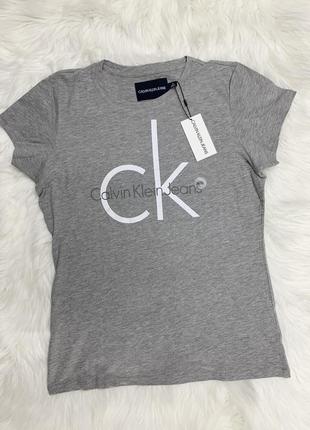 Calvin klein футболки оригинал2 фото