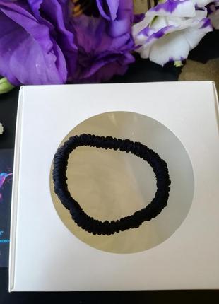 Шовкова резинка для волосся чорна