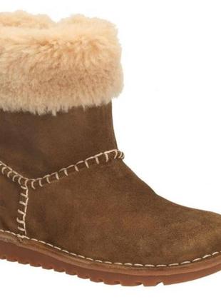 Р.33.5 clarks зимові замшеві чоботи уги оригінал