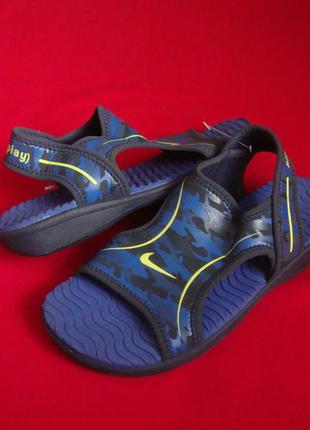Сандалии nike оригинал 33-34 размер