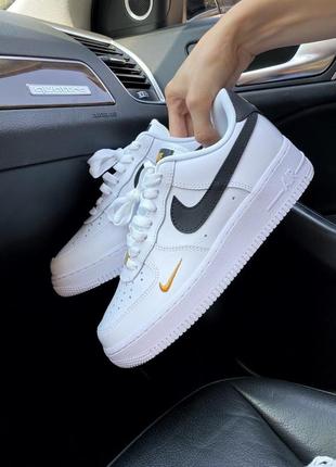 Кроссовки air force 1 white/black/gold