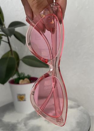 Розовые очки4 фото