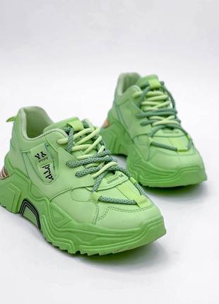 Массивные ярко зеленые кроссовки3 фото