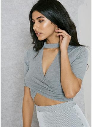 Топ з чокером ✨ topshop ✨ з вирізом кроп топ