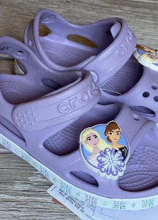 Босоножки crocs , c8 24-25  frozen холодное сердце , анна и эльза