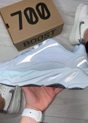 Yeezy boost 700 v2 blue reflective кроссовки адидас женские изи буст изики5 фото