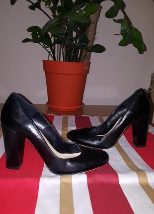 Туфли кожа р.37 италия