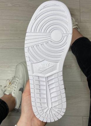 Nike air jordan white кроссовки найк женские джордан обувь взуття кеды3 фото