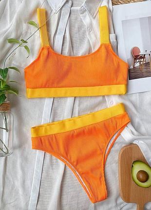Яркий купальник2 фото