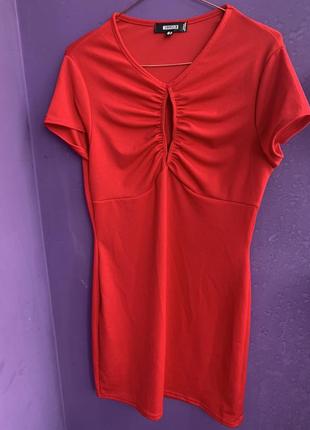 Красное платье 14 размер