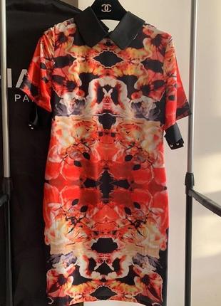Платье victoria beckham с ярким принтом, длина миди2 фото