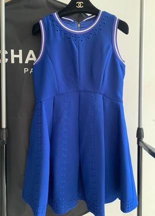Стильное женское платье в ярком цвете синий электрик.