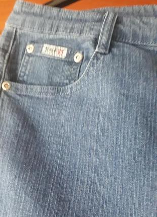 Стрейчевые укороченные джинсы,sunbiro3 фото