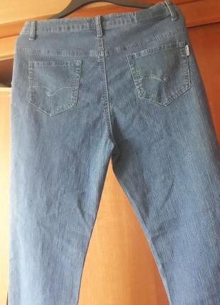 Стрейчевые укороченные джинсы,sunbiro4 фото