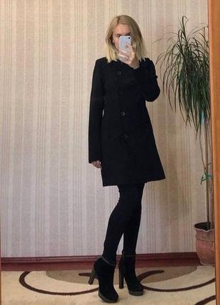 Чорне класичне пальто3 фото